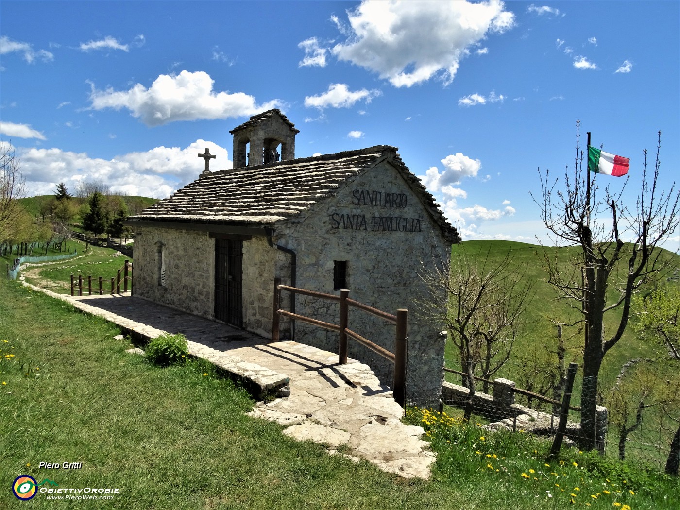 54 Santuario della Sacra Famiglia di Nazareth.JPG